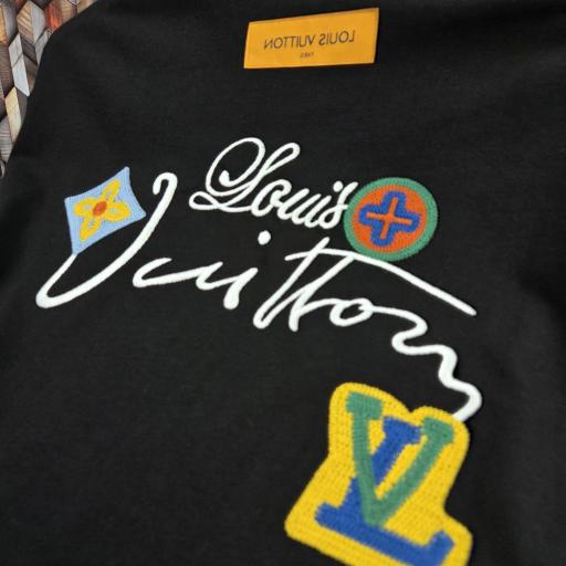 CAMISETA LV (OVERSIZE) [1]