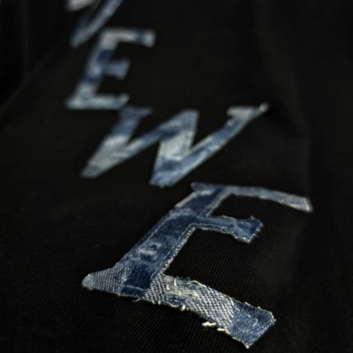 CAMISETA LOEWE (NEGRA) [1]