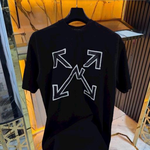 CAMISETA OFF WHITE (OVERSIZE)