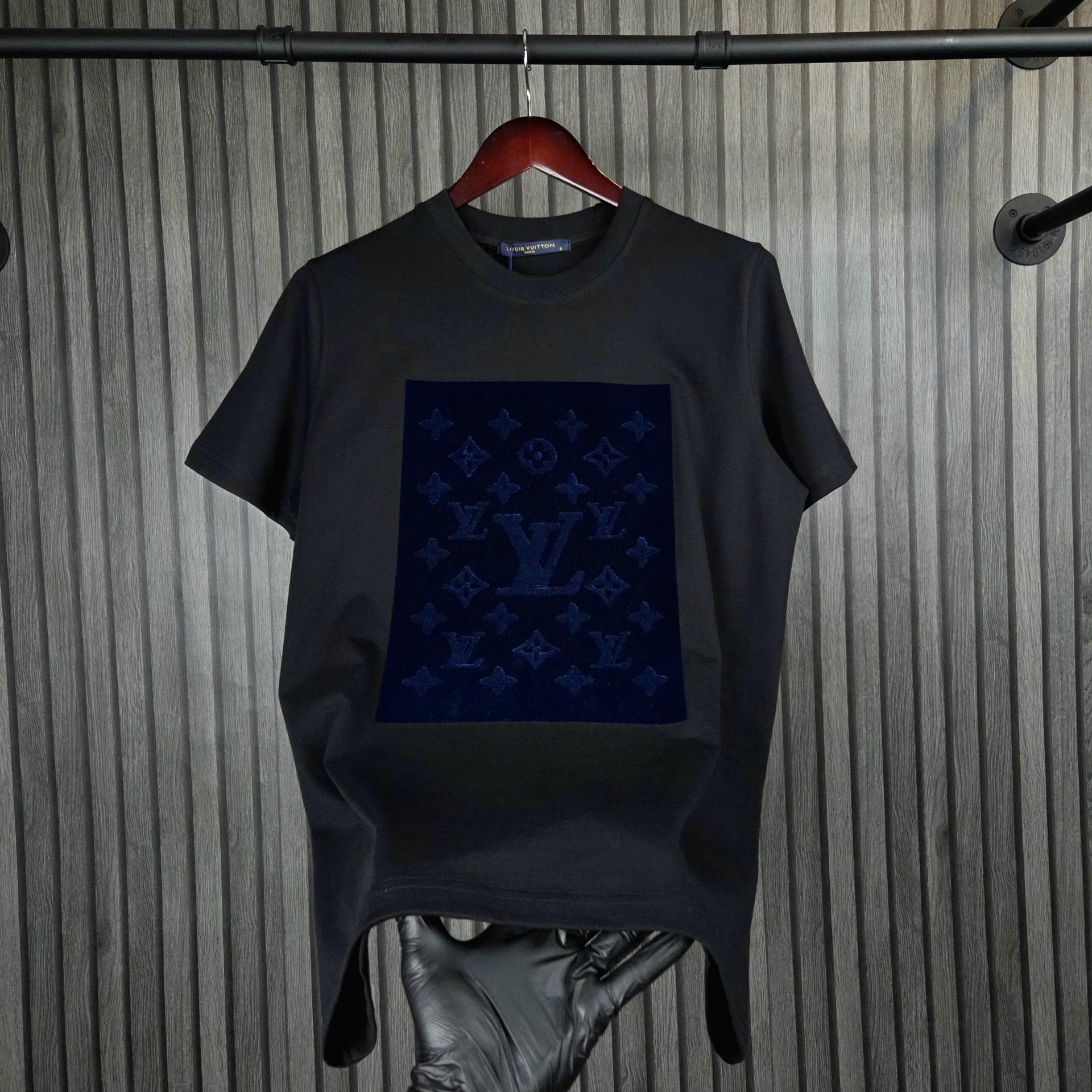 CAMISETA LV (CAT)