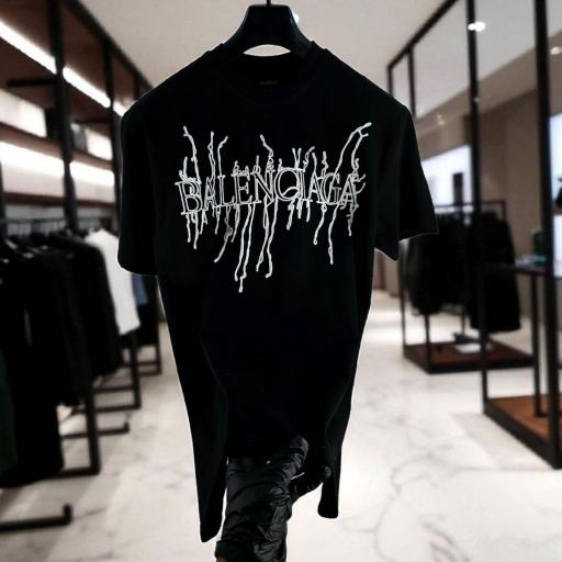 CAMISETA BALENCIAG@