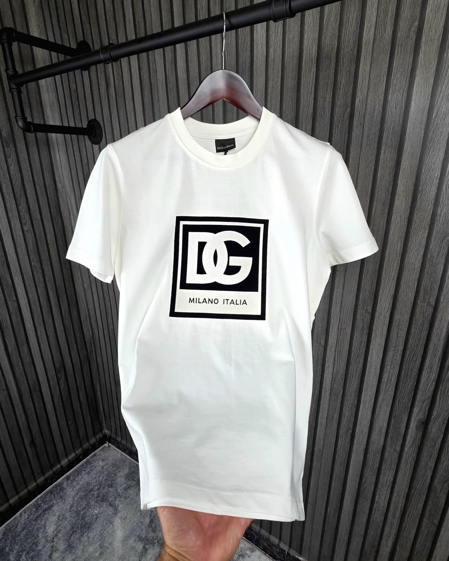 CAMISETA DG (FRONT)