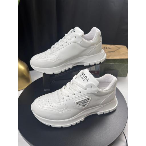 ZAPATILLAS PRAD@ [1]