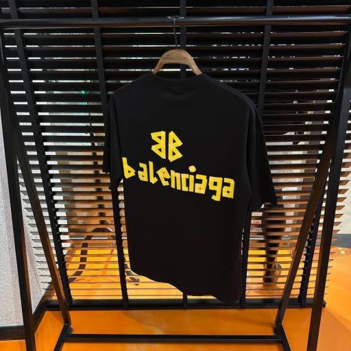 CAMISETA BALENCIAGA