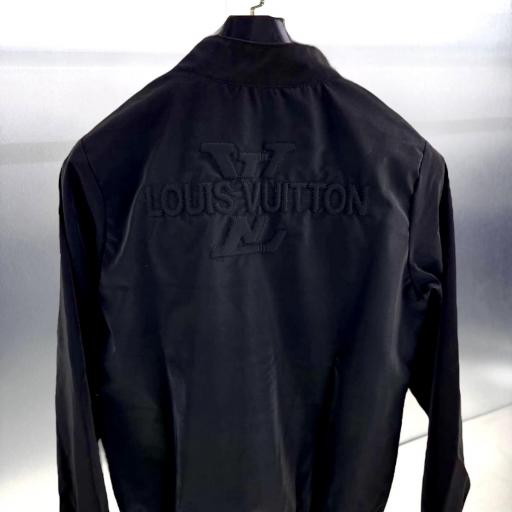CHAQUETA LV [1]