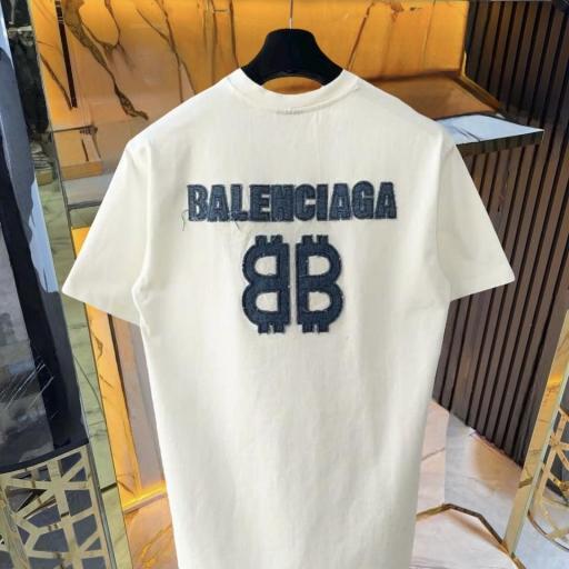 CAMISETA BALENCIAG@