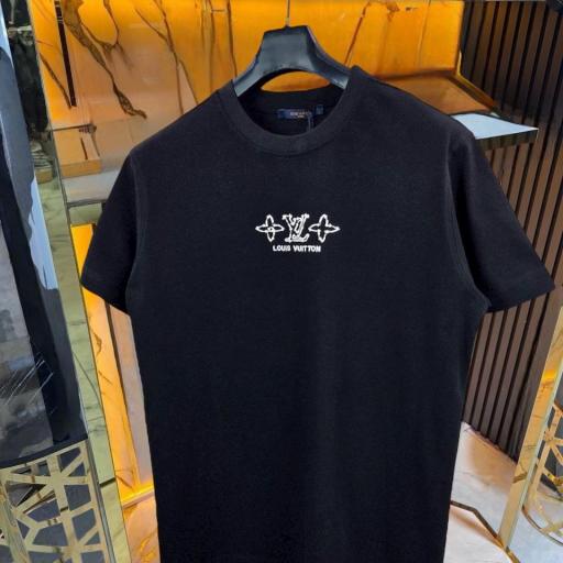 CAMISETA LV (OVERSIZE)