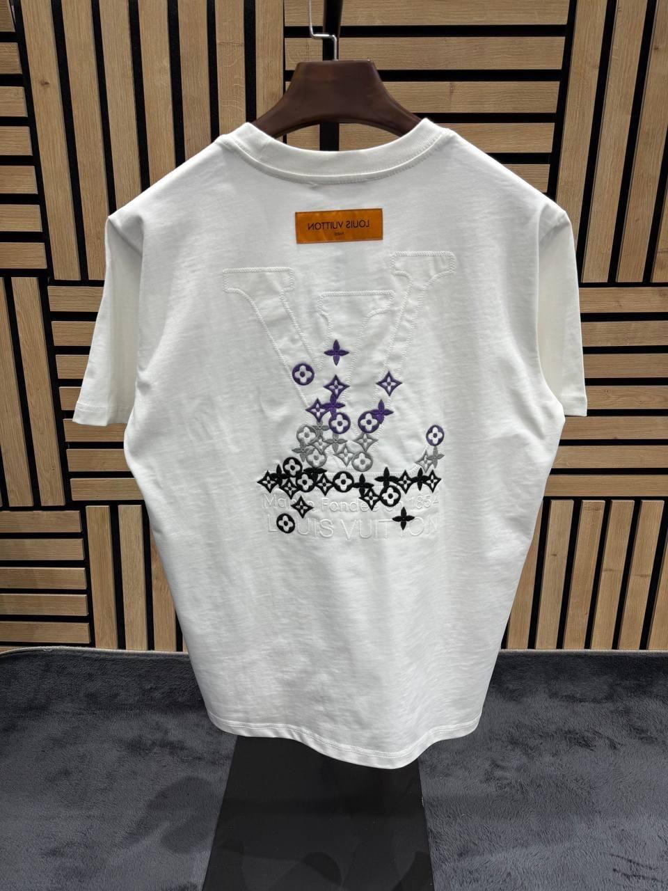 CAMISETA LV