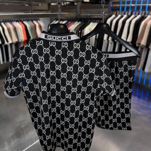 CHÁNDAL GUCCI  (CAMISETA POLO Y PANTALÓN ) [1]