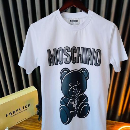 CAMISETA MOSCHINO