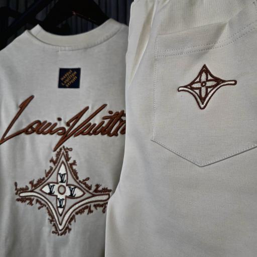 CONJUNTO LV [3]