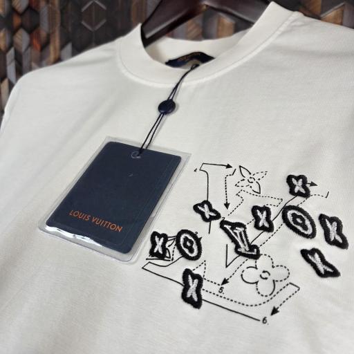 CAMISETA LV (Oversize) [3]