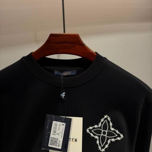 Sudadera LV [3]
