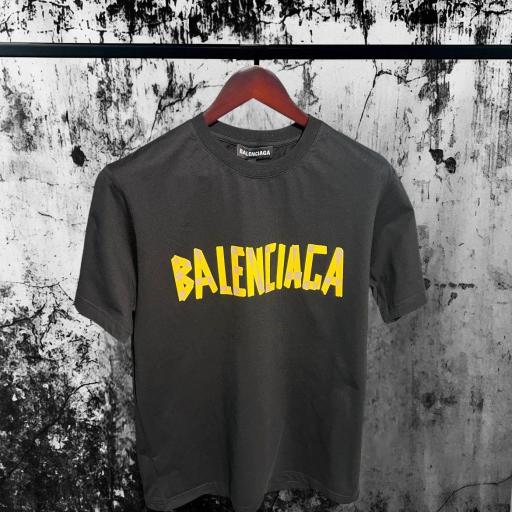 CAMISETA BALENCIAG@