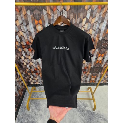 CAMISETA BALENCIAGA  (OVERSIZE) [3]