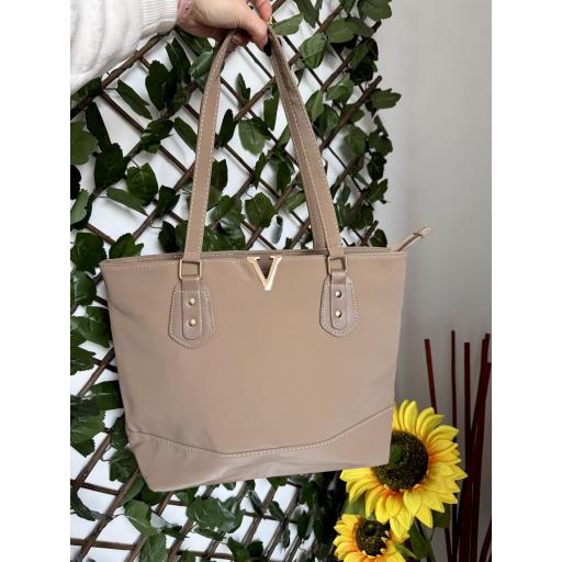 Bolso V grande 