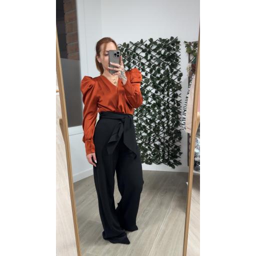 Body claudia
