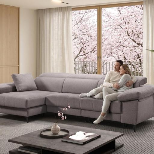 Sofá Chaise Longue Nórdico Ergonómico – Modelo OSAKA Comfort [0]