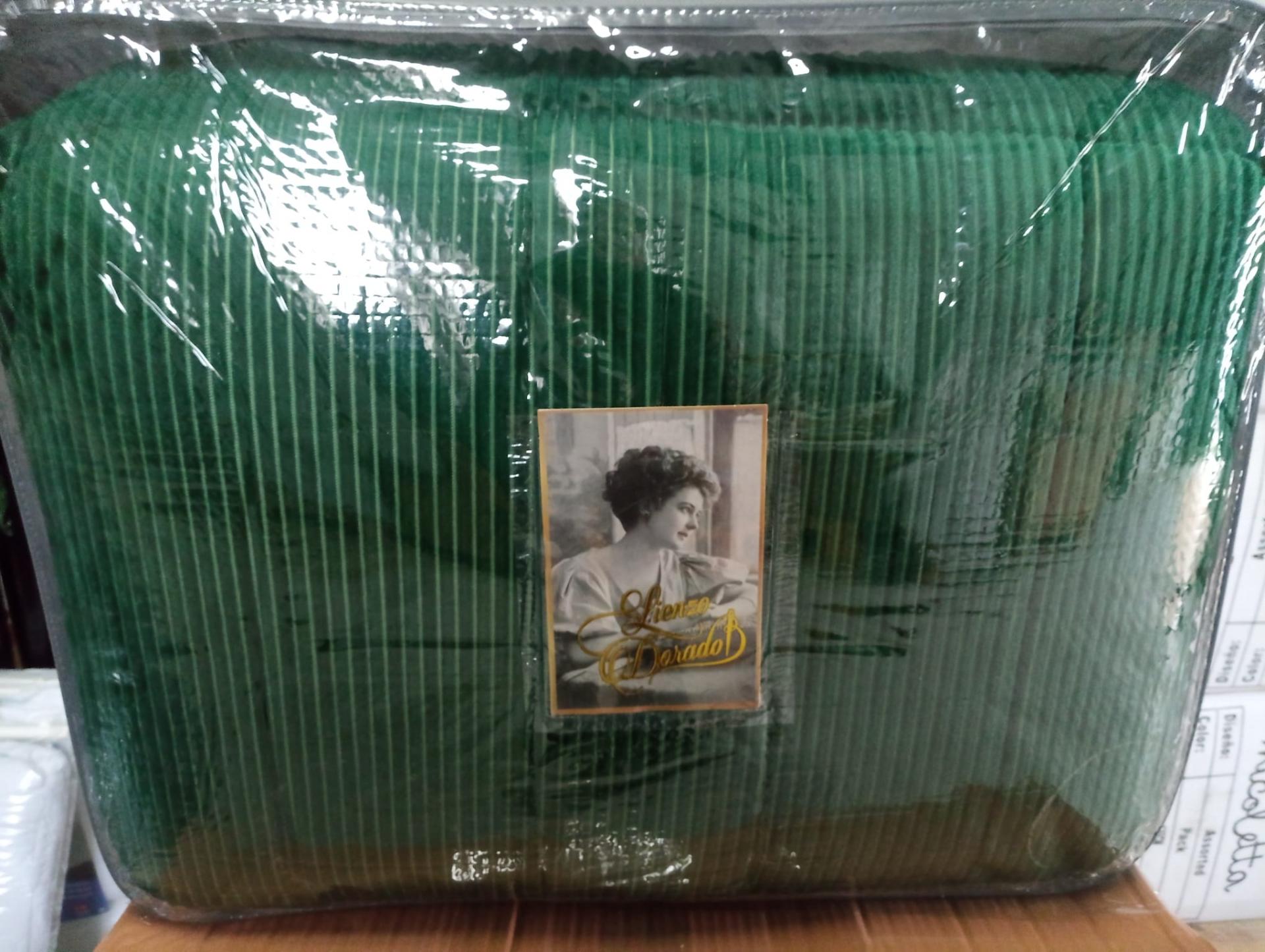 Sherpa LIENZO DORADO