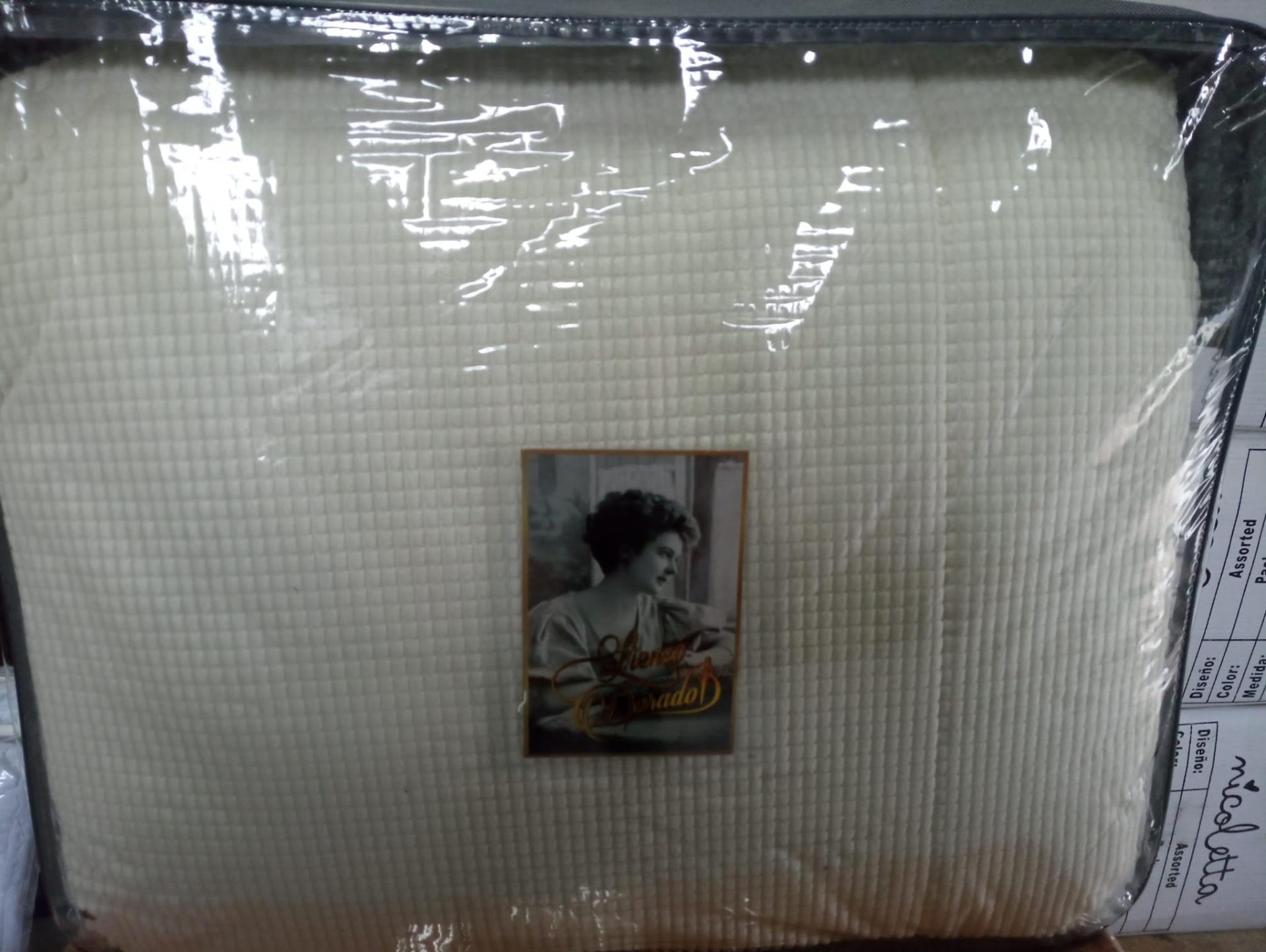 Sherpa LIENZO DORADO