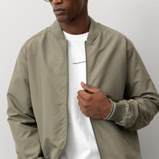 Cazadora Bomber Regular Fit