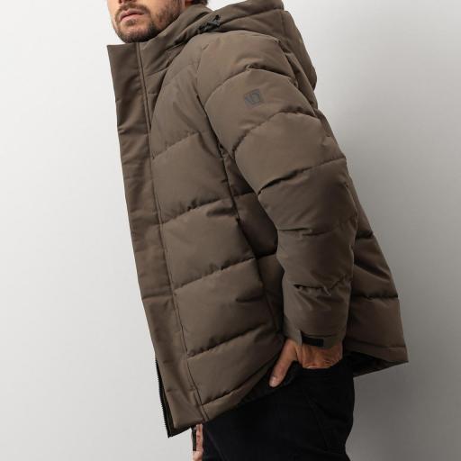 Abrigo Acolchado con Capucha Removible [1]