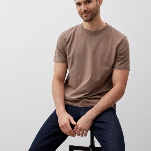 Camiseta Básica -  Gris, beige, azul, verde escuro [2]