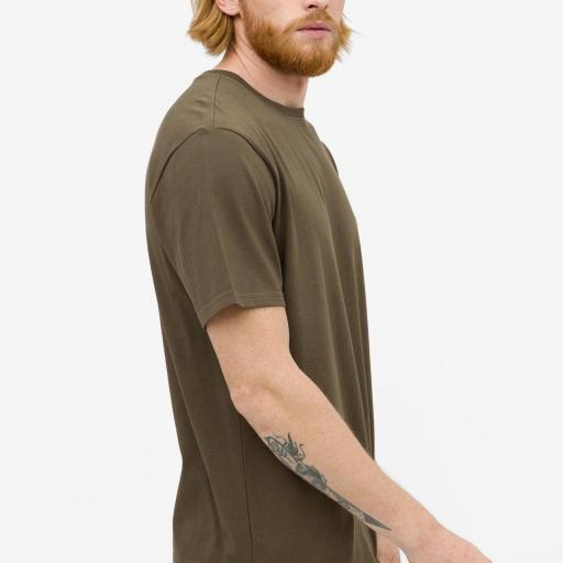 Camiseta Regular con Logo Bordado [2]