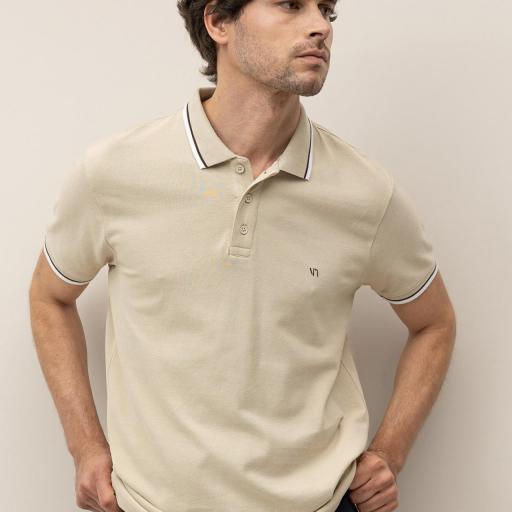 Polo de Algodón Bordado [3]