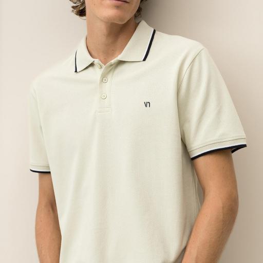 Polo de Algodón Bordado [2]