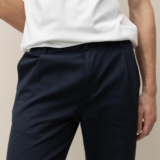 Pantalones Carrot Fit