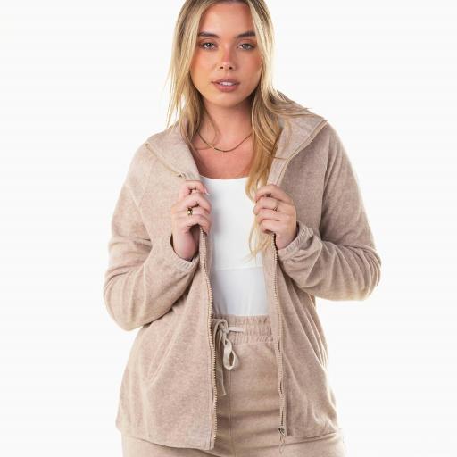 Chaqueta polar cuello alto [3]