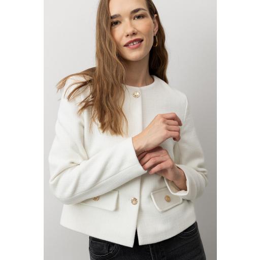Chaqueta corta regular fit [3]