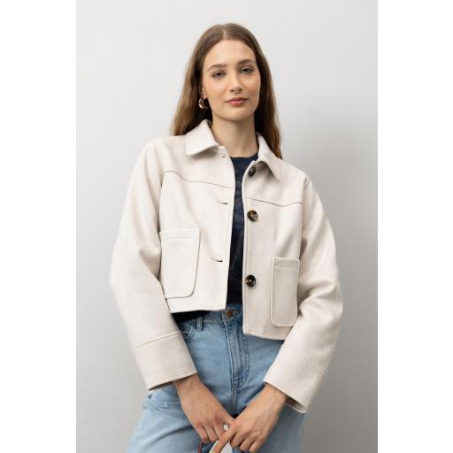   Chaqueta Corta con Efecto Ante
