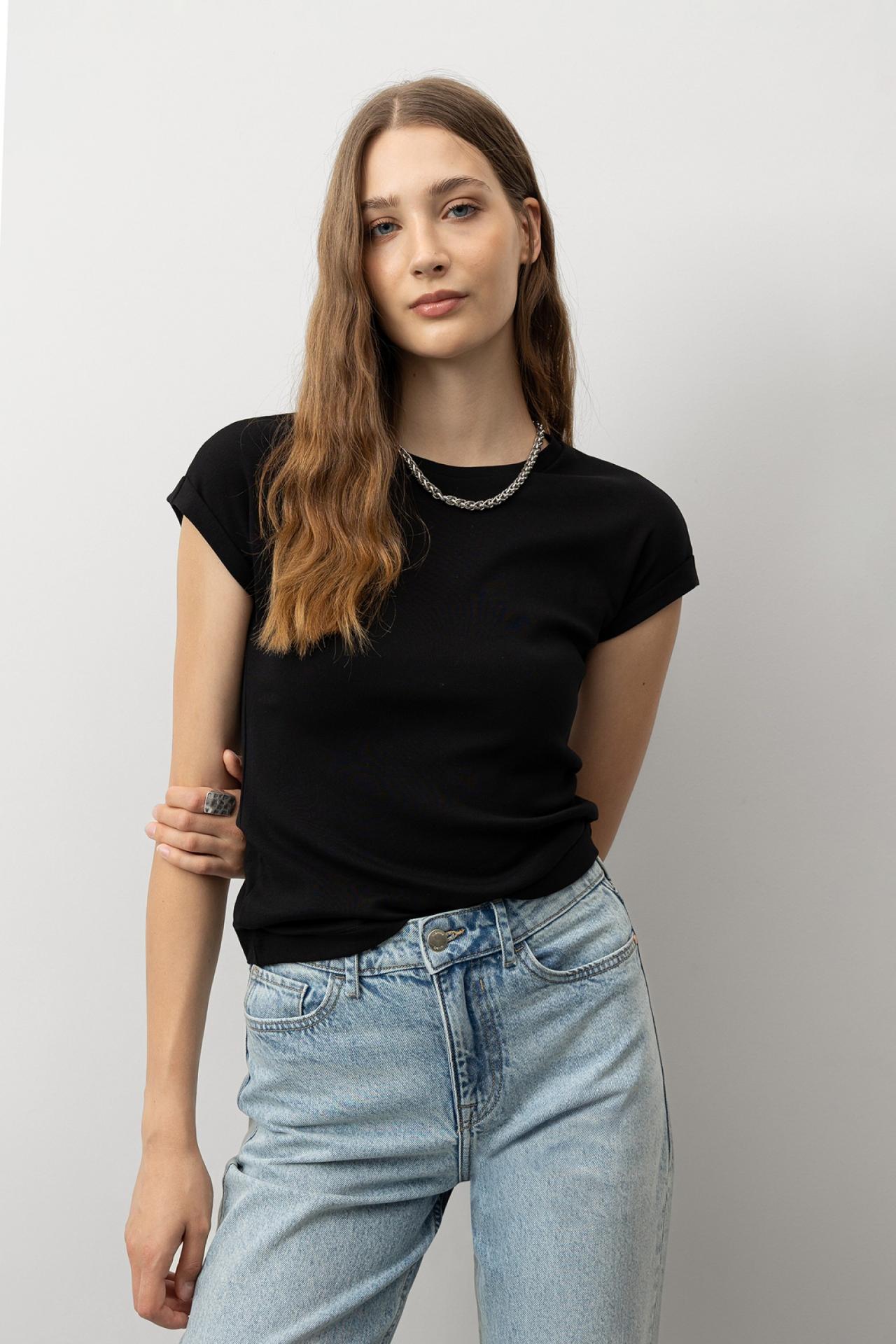 Camiseta Super Slim con Dobladillo