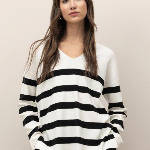 Jersey Relaxed con Escote en V [2]