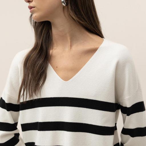 Jersey Relaxed con Escote en V [3]