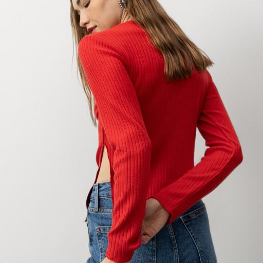 Camiseta Slim con Bajo Asimétrico [1]