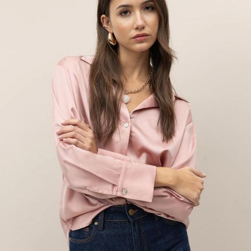 Camisa Satinada Escote en V