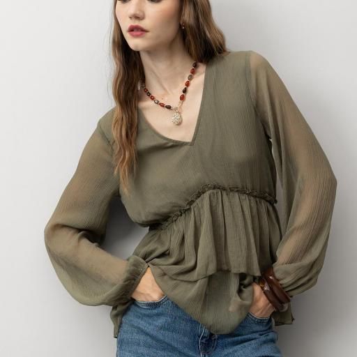 Blusa Fluida con Volantes