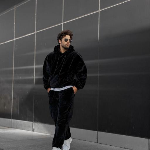 CHANDAL  [1]
