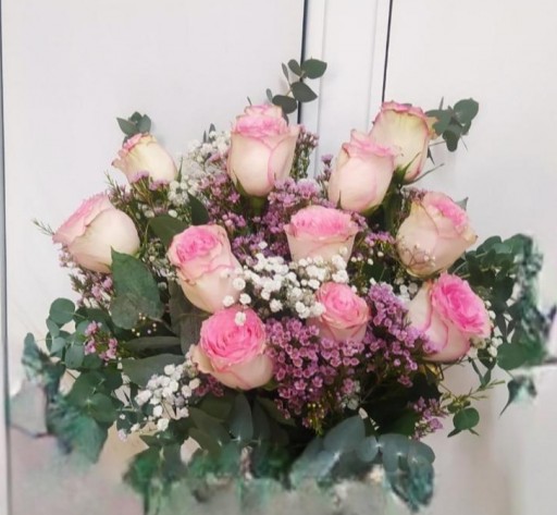 Ramo de rosas color rosa desde