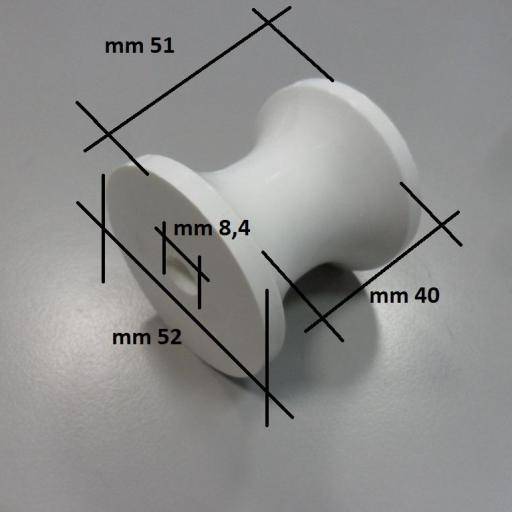 Roldana de nylon blanca para puntera de proa de eje de 8,3 mm Osculati [1]