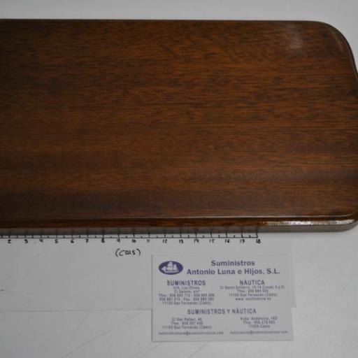 Metopa de madera barnizada (tipo escudo) de 26,5 x 16 x 2 cm [1]