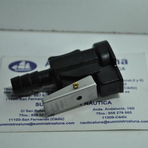 Conector combustible hembra (equivalente Yamaha) 5/16" Easterner [0]
