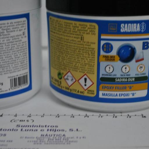 Kit de masilla epoxi SADIRADUR 500ml + 500ml Sadira [5]