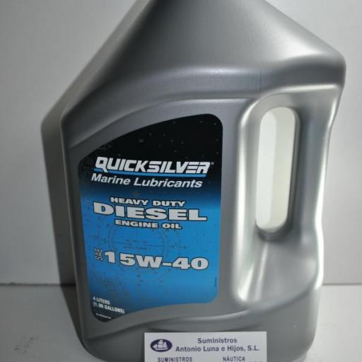 Aceite de motor diesel (gasoil) 15W-40 de 3,78 lt Quicksilver [1]