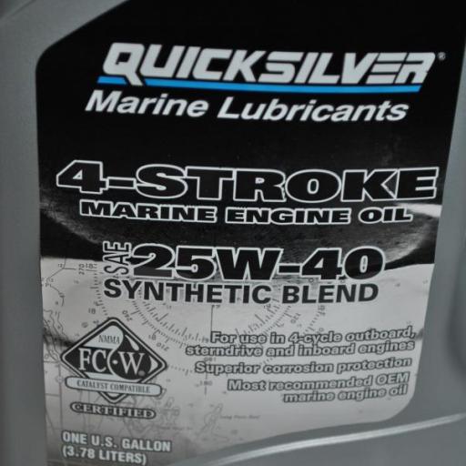 Aceite sintético 25W40 para motores de 4T Verado 4 litros Quicksilver [2]