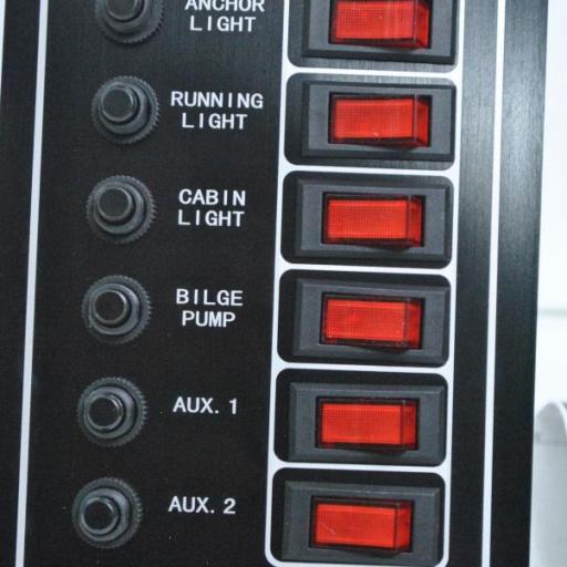 Panel eléctrico de 12V de 6 interruptores con luz y magnetotérmicos AAA [1]