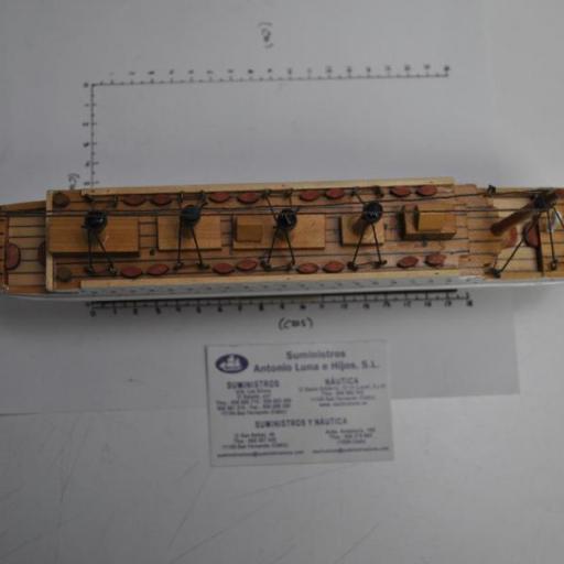 Titanic (maqueta artesana de madera) [2]